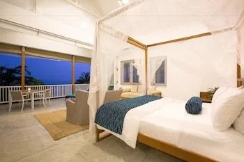 Ocean Signature Suite، Sri Sharavi Beach Villas and Spa 1/1