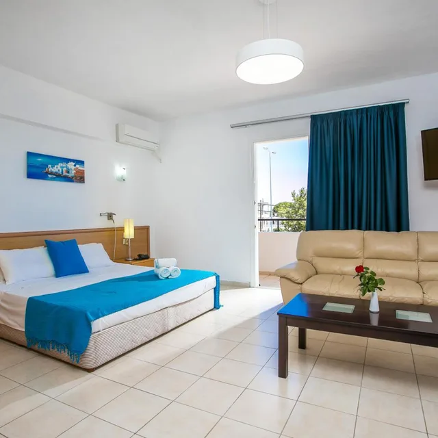 جناح عائلي، Mon Repos Hotel 2/9