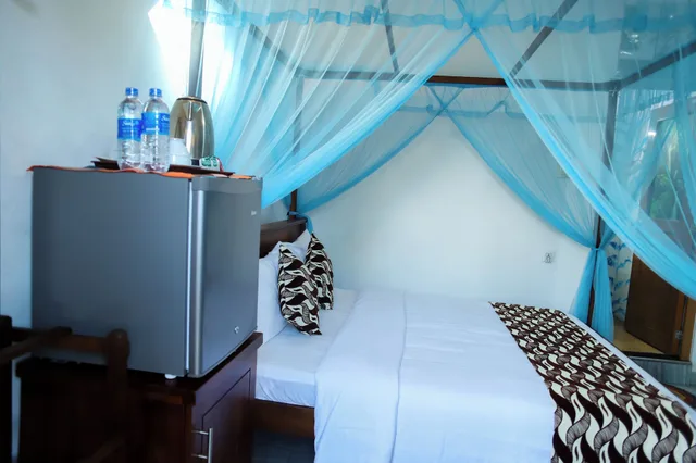 Senior, 2 Queen Beds, Sea View، Village Star Rest Mirissa Sri Lanka 3/5