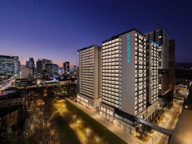 غرفة بريميير بسريرين منفصلين بشرفة، Hotel The Botanik Sewoon Myeongdong 1/1