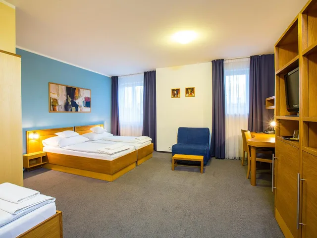 Room, Triple, BEST WESTERN Hotel Trend 2/7