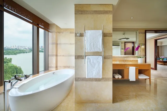 جناح تنفيذي بسرير كينج بإطلالة على البحيرة، KEMPINSKI HOTEL SUZHOU 5/5
