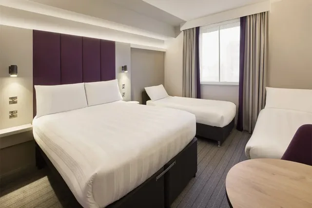 Premier Inn Dartmouth، Brixham 1/13
