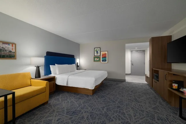 استوديو بسرير كينج مع أريكة، Hampton Inn Washington-Dulles Intl Airport South 6/10