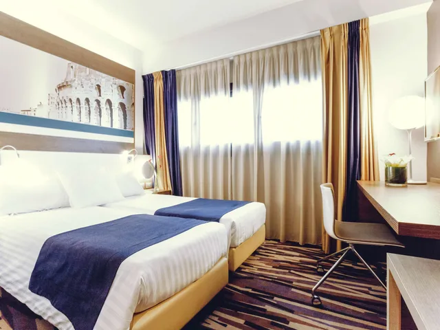 غرفة سوبيريور بسريرين منفصلين، Mercure Roma Centro Colosseo 2/10