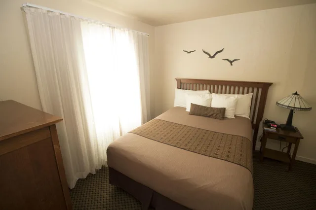 Room, Multiple Beds, Beach View، Capitola Venetian Hotel 1/3