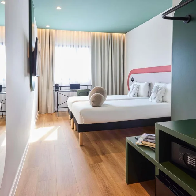 غرفة بزنس بريميوم بسريرين منفصلين، Ibis Styles Madrid Airport Valdebebas 3/9