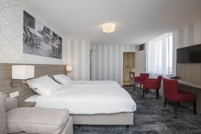 غرفة كومفورت بسرير كوين، Fletcher Hotel-Restaurant Middelburg 1/4