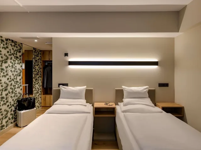 غرفة قياسية بسريرين منفصلين، Mercure Hotel Muenchen Altstadt 6/10