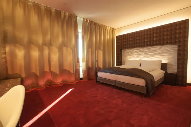 غرفة تنفيذية بسرير كينج، Airport Hotel Basel 4/4