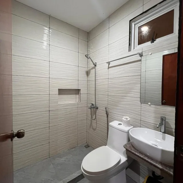 Room, Triple, Street View, Balcony، Rosanna's Pension 10/10