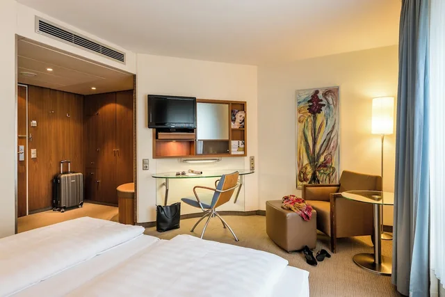 غرفة قياسية بسرير مزدوج، Mercure Hotel Munchen Airport Freising 2/9