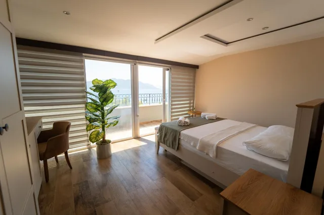 Suite, Sea View, Aurasia Sea Side Hotel 1/10
