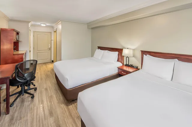 غرفة بسريرين كوين، Quality Inn & Suites Whitecourt 2/5