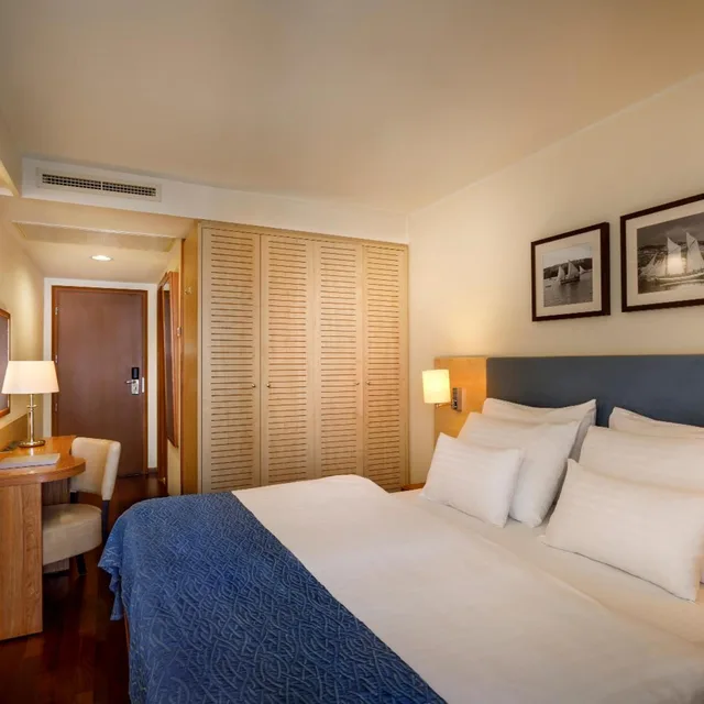 غرفة سوبيريور بإطلالة على البحر، Valamar Riviera Hotel & Residence 1/4