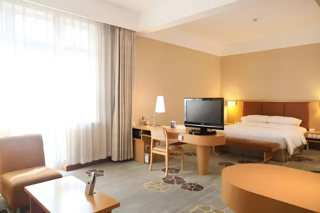 جناح سوبيريور، Beijing XinQiao Hotel 6/8