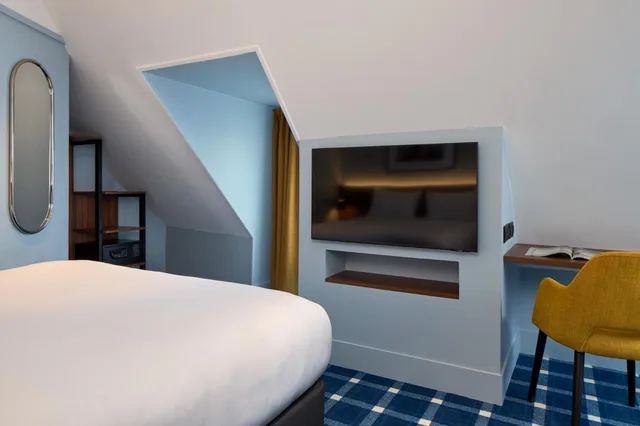 غرفة سوبيريور ثلاثية، Timhotel Paris Gare Du Nord 4/8