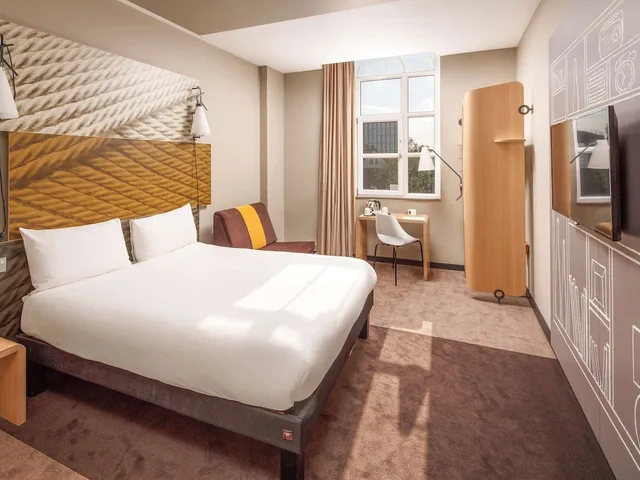 غرفة بسرير مزدوج، ibis Coventry Centre 1/7