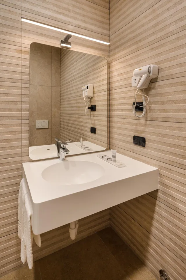 غرفة مفردة، Hotel Cora 4/6