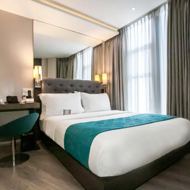 غرفة ديلوكس بسرير كوين، Hotel Xyz 1/7
