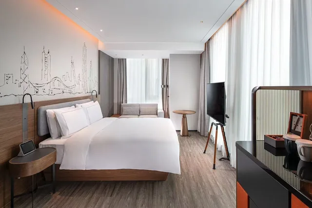 غرفة تنفيذية بسرير كوين، UrCove by Hyatt Shenzhen Bay Eco-Tech Park 2/5