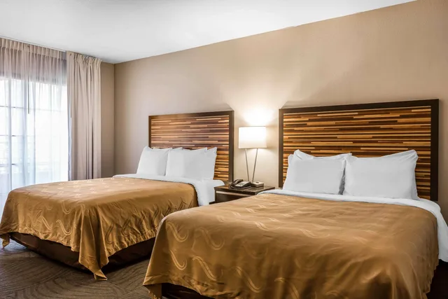 غرفة رباعية بسريرين كوين، Quality Inn Fallbrook I 15 2/3