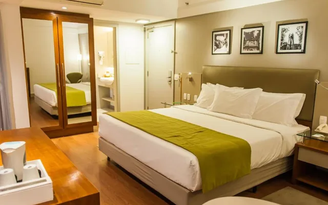 غرفة ديلوكس بسرير كينج، Slaviero Hotel Porto Alegre 1/5