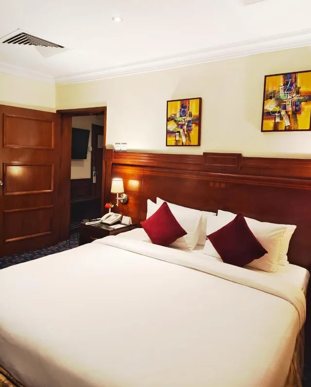 Executive, Suite, King Bed, Ramee California Hotel, Juffair 1/2