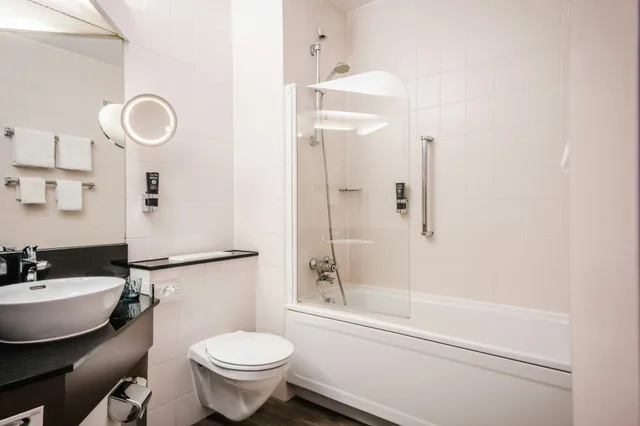 غرفة عائلية، Leonardo Hotel Aachen 5/5