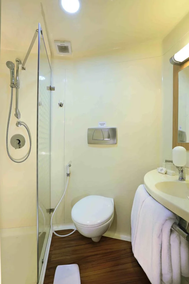 Smart, Deluxe, Double Bed، Cordela Hotel Cirebon 4/4