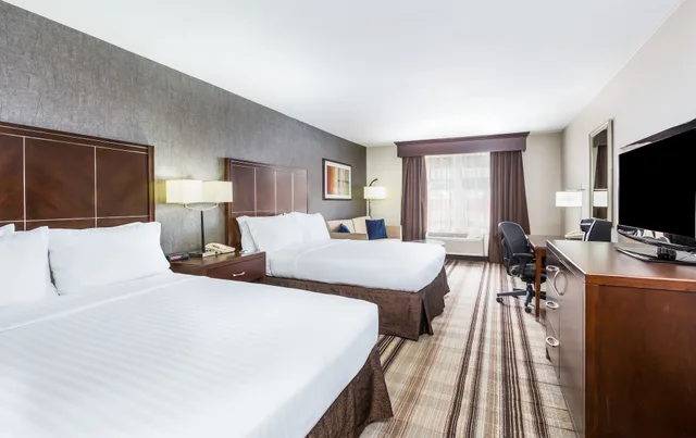 غرفة قياسية بسريرين كوين، Holiday Inn Express San Diego-Sea World Area, an IHG Hotel 3/9