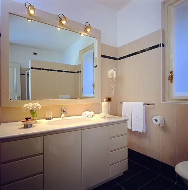 غرفة قياسية بسرير مزدوج، Albergo Villa Edy 6/6
