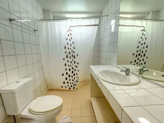 جناح بسرير كينج بإطلالة على البحر، Vickans Guesthouse 3/5
