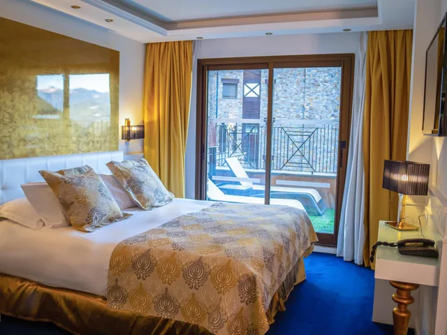 جناح بشرفة مع أريكة، Diana Parc Hotel 1/4