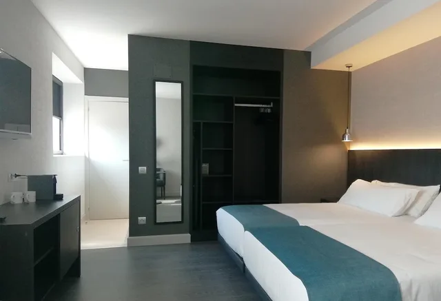 غرفة قياسية بسرير مزدوج، HG City Suites Barcelona 1/4