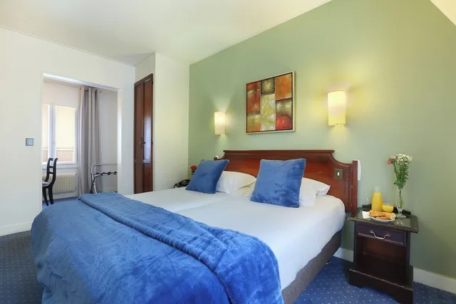غرفة كومفورت بسريرين منفصلين، Beaugrenelle Tour Eiffel Hotel 1/4