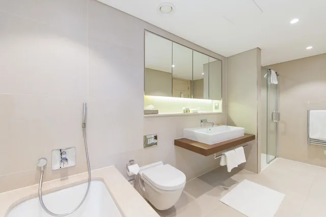 1 Bedroom, Semi Basement, Apartment, Double Bed, Large, Ground Floor, The Apartments by The Sloane Club 5/8