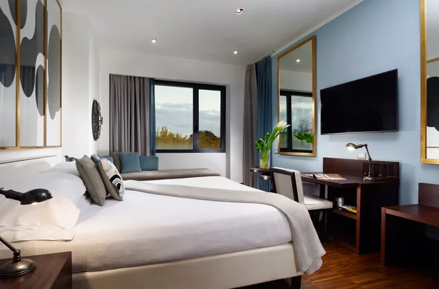 غرفة ثلاثية، Pulitzer Hotel Rome 1/2
