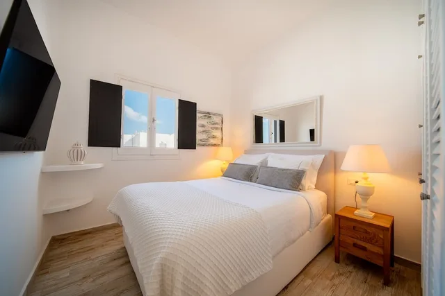 2 Bedrooms, Apartment, King Bed, Lateral Side Sea View، Aqua Luxury Suites 1/10