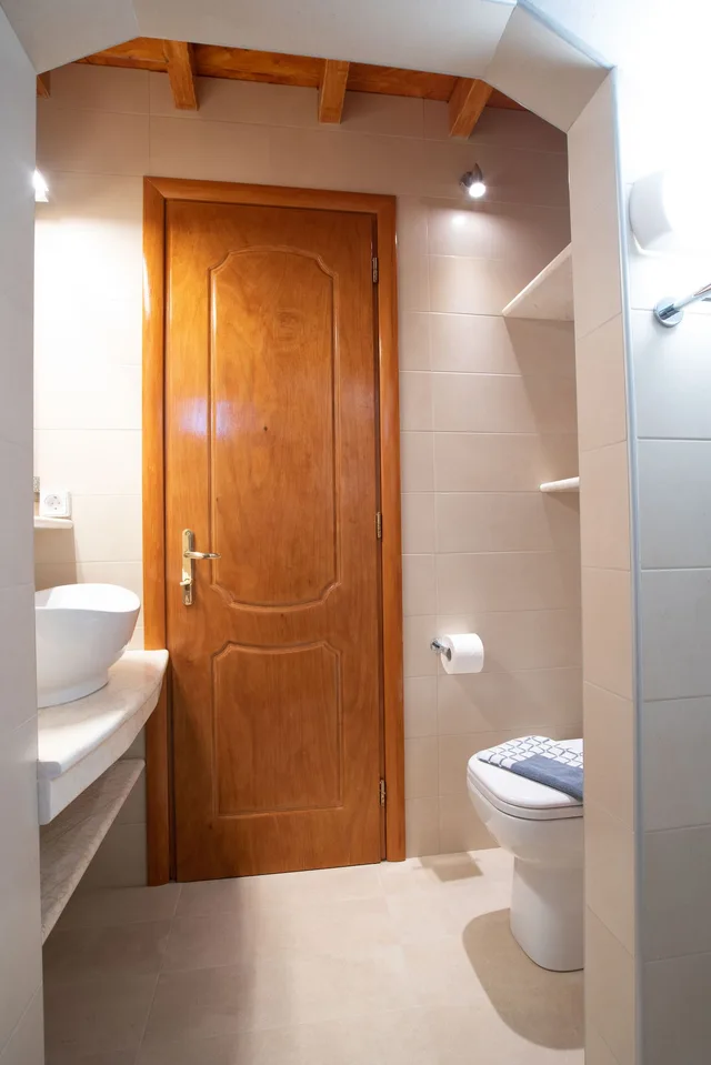 1 Bedroom, Lanai, Deluxe, Double or Twin Bed, City View، Kontaratos Studios & Apartments 8/10