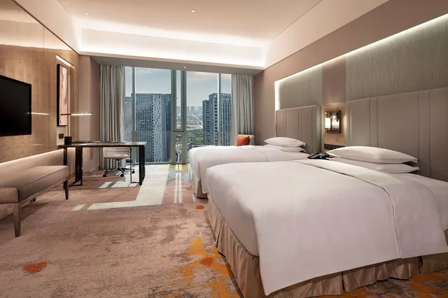 غرفة ديلوكس بسريرين منفصلين في طابق مرتفع، Hilton Taizhou 1/2