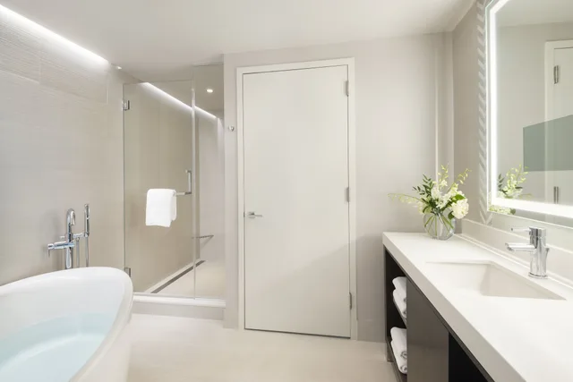 Water, Suite, King Bed, InterContinental Washington D.C. - The Wharf, an IHG Hotel 3/4