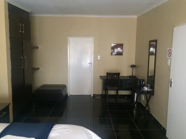 غرفة بسرير مزدوج أو سريرين منفصلين، Mcbest Guest House 2/2
