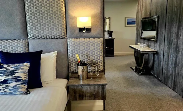 جناح ديلوكس، MILL PARK HOTEL 5/9
