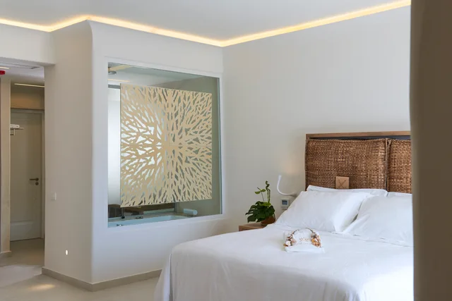 جناح بسرير كوين بمسبح خاص، Anax Resort and Spa 1/4