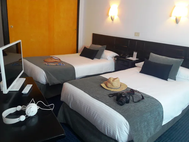 غرفة قياسية بإطلالة على البحر، Hotel Miramar 1/1