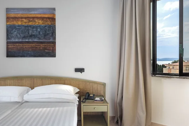 غرفة قياسية بإطلالة على البحر، Rina Hotel 2/10