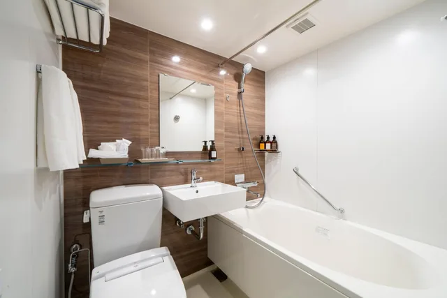 غرفة رباعية بحمام خاص، KOKO HOTEL Sapporo Odori 7/7