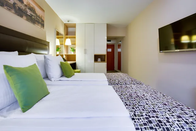 غرفة بريميوم بشرفة، Hotel Pinija 6/9