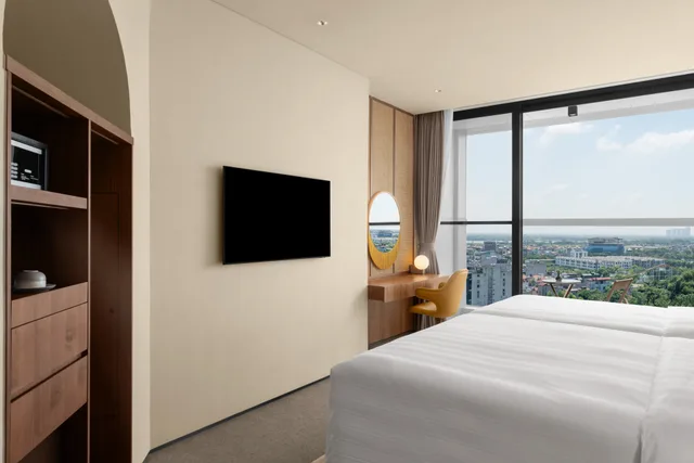 Superior, Convertible Double Bed، L7 West Lake Hanoi by Lotte 1/1
